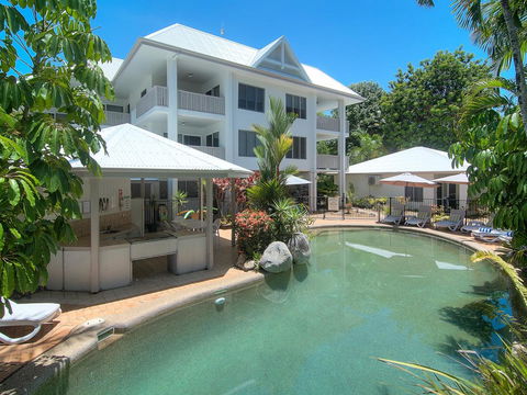 The Port Douglas Queenslander - Accommodation Nelson Bay 36