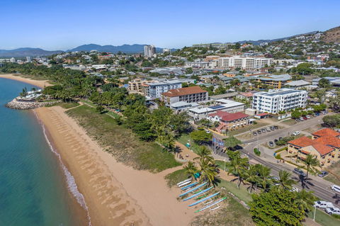Madison Ocean Breeze Apartments - Accommodation Nelson Bay 4