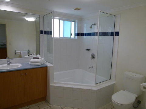 Madison Ocean Breeze Apartments - Accommodation Nelson Bay 34