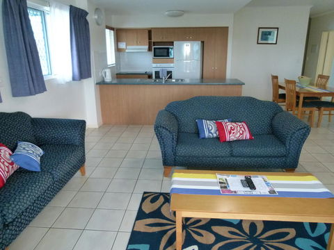 Madison Ocean Breeze Apartments - Accommodation Nelson Bay 21