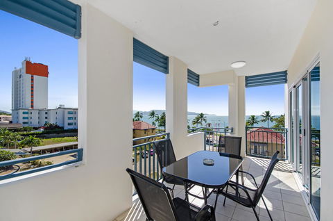 Madison Ocean Breeze Apartments - Accommodation Nelson Bay 13
