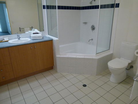 Madison Ocean Breeze Apartments - Accommodation Nelson Bay 33