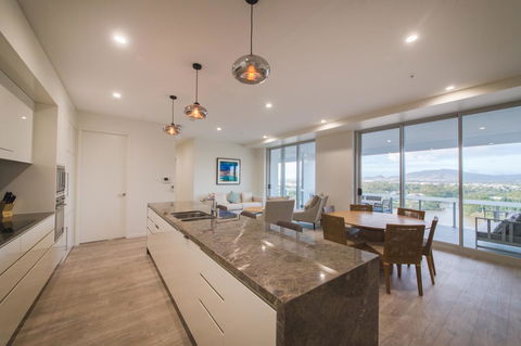 Empire Apartment Hotel Rockhampton - Accommodation Nelson Bay 3