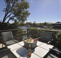 Bribie Island Canal Holiday Destination - Accommodation Nelson Bay