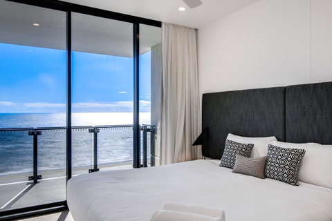 Iconic Kirra Beach Resort - Accommodation Nelson Bay 39