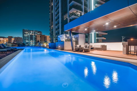 Iconic Kirra Beach Resort - Accommodation Nelson Bay 14