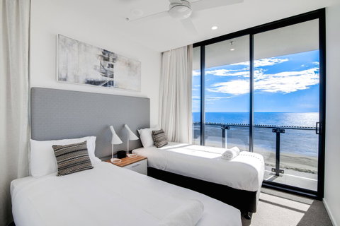 Iconic Kirra Beach Resort - Accommodation Nelson Bay 38