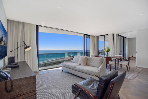 Iconic Kirra Beach Resort - Accommodation Nelson Bay 23