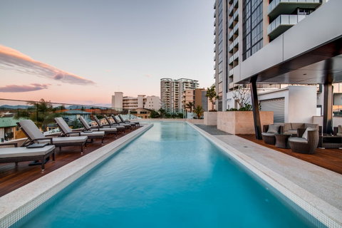 Iconic Kirra Beach Resort - Accommodation Nelson Bay 15