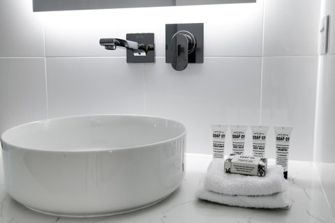 Iconic Kirra Beach Resort - Accommodation Nelson Bay 30