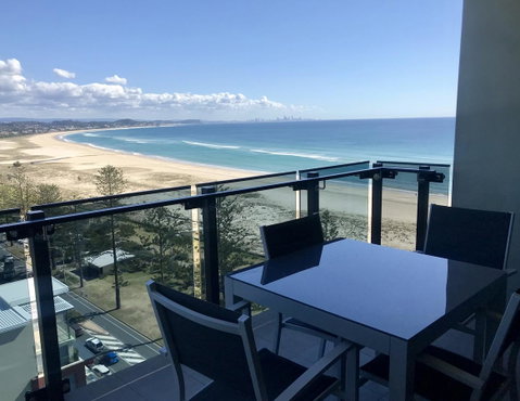 Iconic Kirra Beach Resort - Accommodation Nelson Bay 18