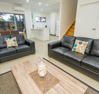 Agnes Sails - Accommodation Nelson Bay