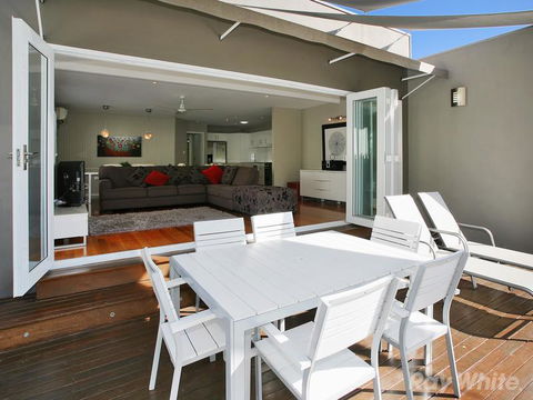 Beach House On Tradewinds Avenue - Accommodation Nelson Bay 2