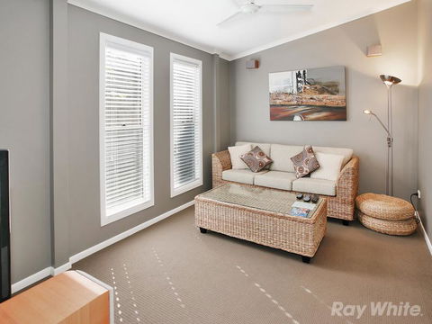 Beach House On Tradewinds Avenue - Accommodation Nelson Bay 6