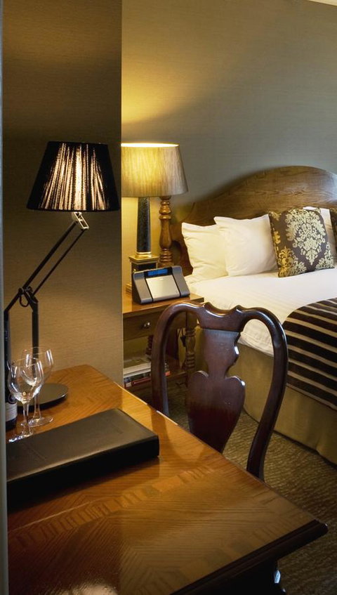 Stamford Plaza Brisbane - Nelson Bay Accommodation.com 24