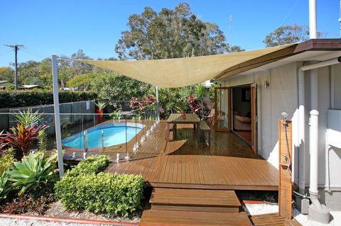 Beach House On Jones Parade, Central Coolum Beach - Accommodation Nelson Bay 0