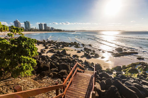 The Pink Hotel Coolangatta - Accommodation Nelson Bay 34