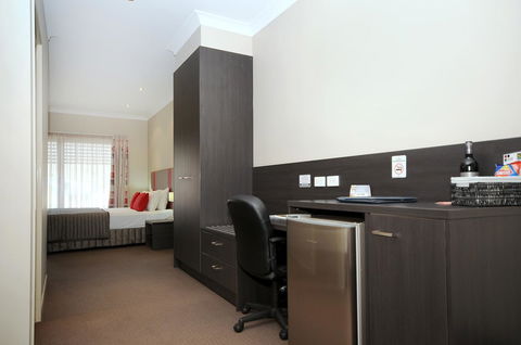 Platinum International - Accommodation Nelson Bay 20