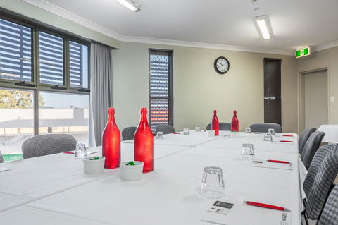 Platinum International - Accommodation Nelson Bay 43