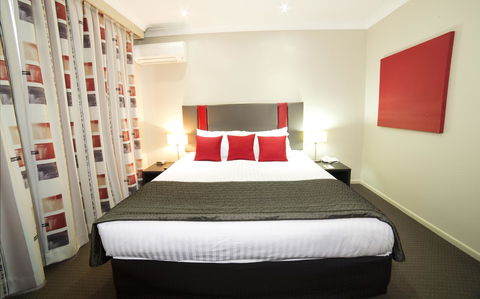 Platinum International - Accommodation Nelson Bay 10