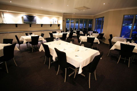 Platinum International - Accommodation Nelson Bay 15