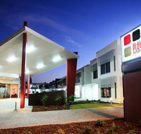 Platinum International - Accommodation Nelson Bay