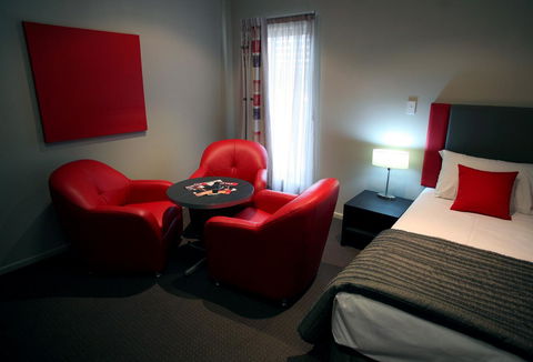 Platinum International - Accommodation Nelson Bay 34