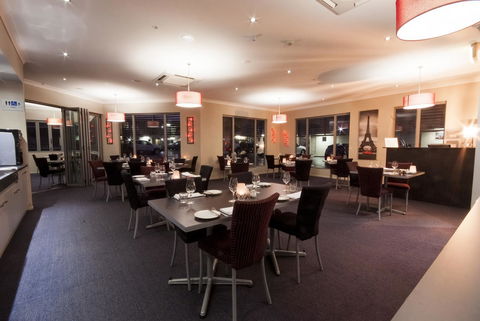 Platinum International - Accommodation Nelson Bay 25