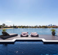 Rumrunner Resort - Accommodation Nelson Bay