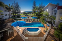 Le Beach Apartments