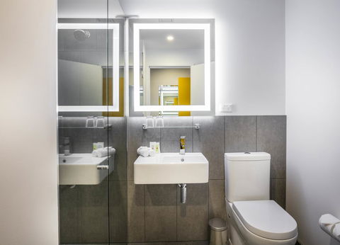 Ibis Styles Brisbane Elizabeth Street - Accommodation Nelson Bay 7