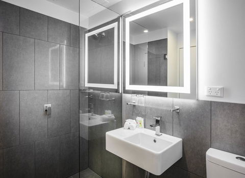 Ibis Styles Brisbane Elizabeth Street - Accommodation Nelson Bay 11