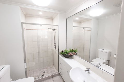 Bermuda Villas - Accommodation Nelson Bay 9