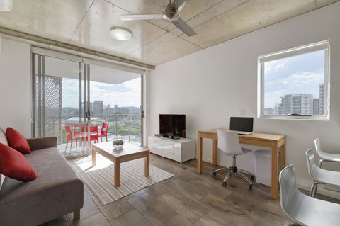 Direct Collective - Pavilion And Governor On Brookes - Accommodation Nelson Bay 13