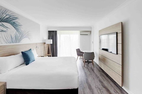 Novotel Cairns Oasis Resort - Accommodation Nelson Bay 6