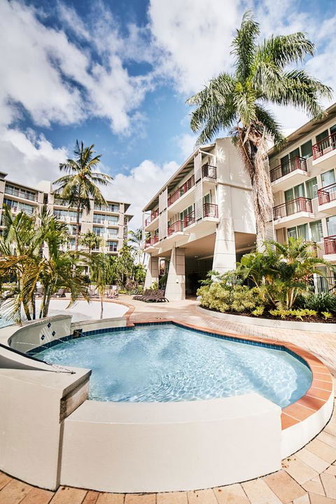 Novotel Cairns Oasis Resort - Accommodation Nelson Bay 20