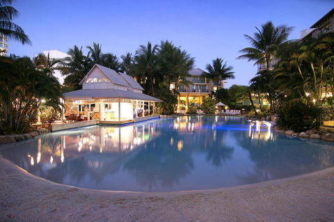 Novotel Cairns Oasis Resort - Accommodation Nelson Bay 28