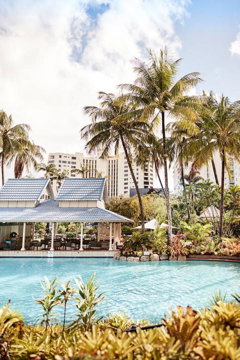 Novotel Cairns Oasis Resort - Accommodation Nelson Bay 4