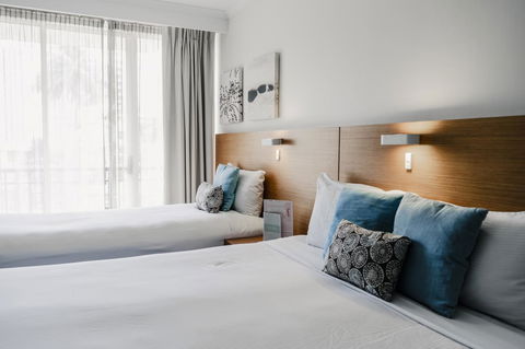 Novotel Cairns Oasis Resort - Accommodation Nelson Bay 23