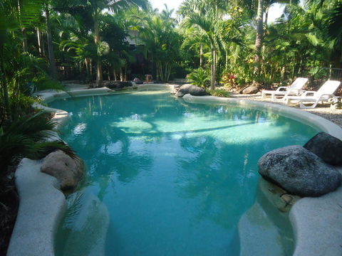 Boutique Bungalows - Accommodation Nelson Bay 19