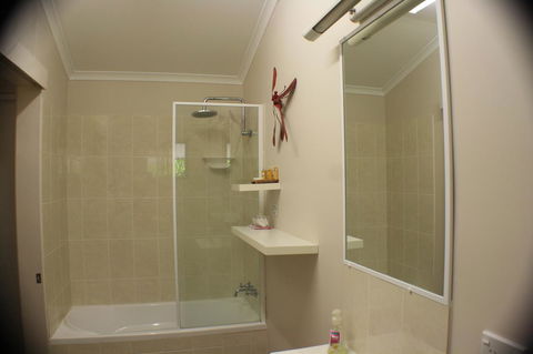 Boutique Bungalows - Accommodation Nelson Bay 43
