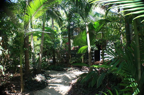 Boutique Bungalows - Accommodation Nelson Bay 30