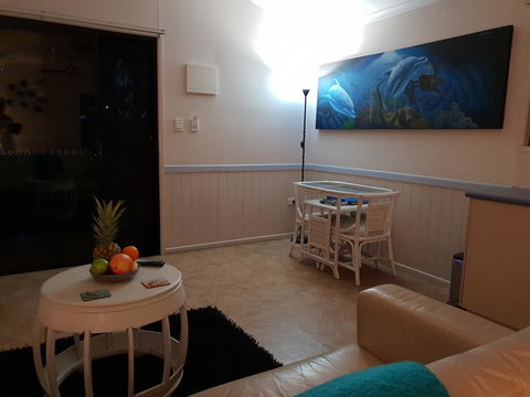 Boutique Bungalows - Accommodation Nelson Bay 4
