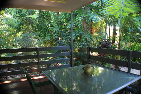 Boutique Bungalows - Accommodation Nelson Bay 38