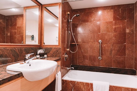 Pullman Cairns International - Accommodation Nelson Bay 17