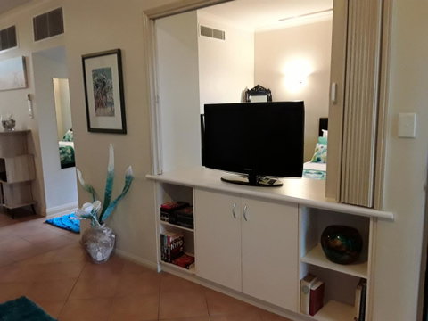 Jackies Holiday Apartment - Accommodation Nelson Bay 20