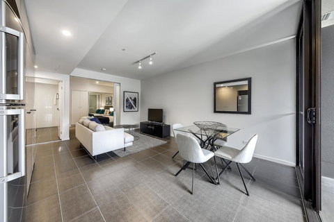 Opera Apartments South Brisbane - Accommodation Nelson Bay 14