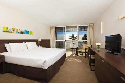 Cairns Harbourside Hotel - Accommodation Nelson Bay 10