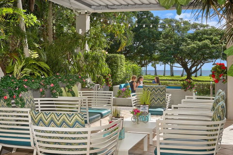 Cairns Harbourside Hotel - Accommodation Nelson Bay 1