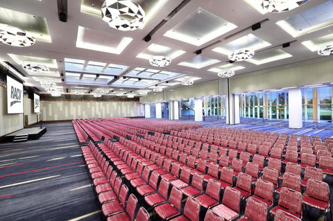 RACV Royal Pines Resort Gold Coast - Accommodation Nelson Bay 32